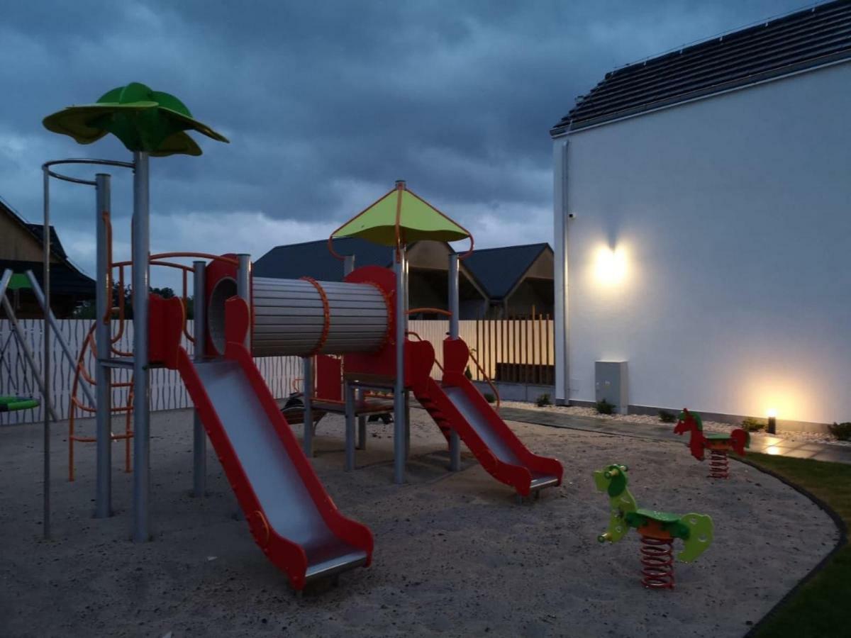 Baltic Pearl Apartment Ustka Bagian luar foto